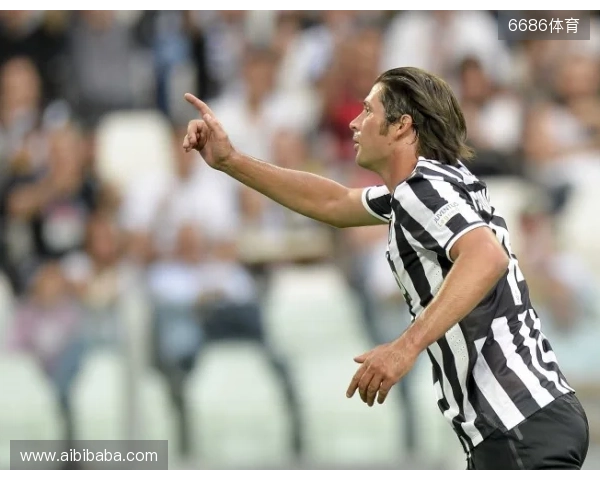 孔帕尼:我对杰克逊看法和你们有不同,但若他能进球就更好 孔帕尼:我对杰克逊看法和你们有不同,但若他能进球就更好